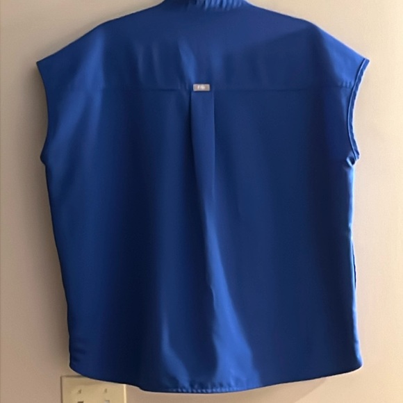 FIGS Scrub Set Top:Short Sleeve Size L Pants:Elastic Waistband & Ankles Size L - Picture 3 of 16